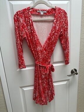 Diane Von Furstenberg Red and White Abstract Wrap Dress